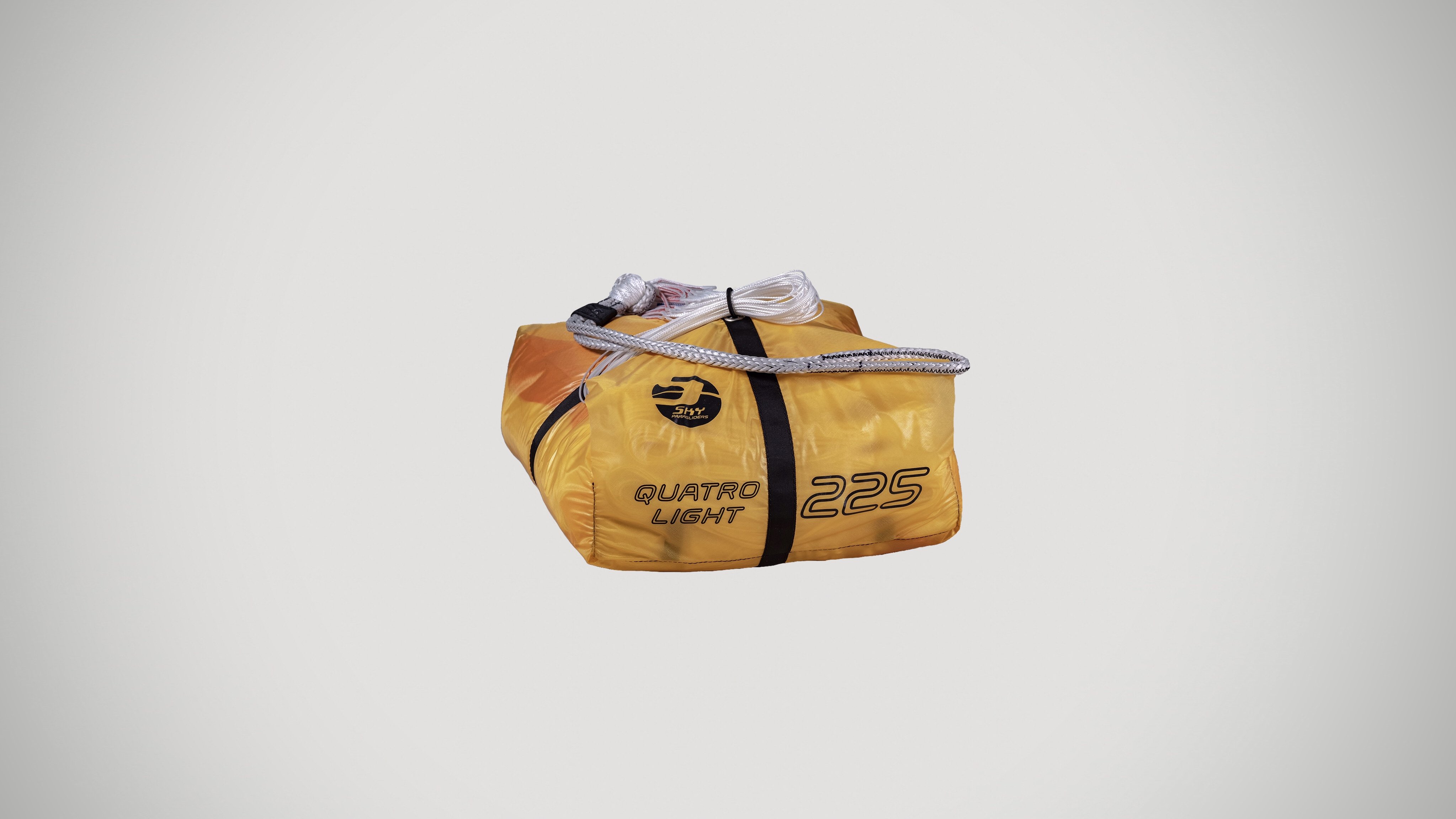 Sky Quatro Light 225