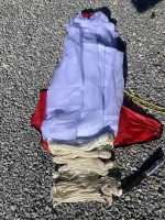 Parachute de secours Ozone angel V2 110Kilos pour parapentiste . Année de fabrication 2020. Mise en circulation 2022.