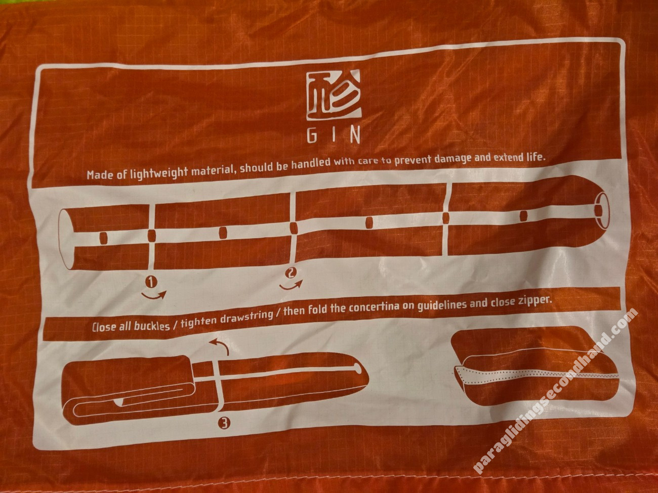 I am selling a Gin Concertina Compress Bag 3.0