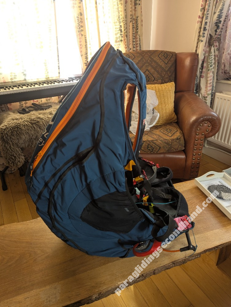 Woody Valley Exense, L, 2021