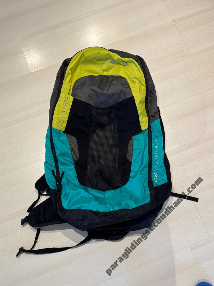 Advance Lightpack 3 83L