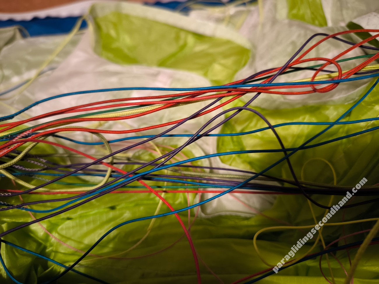 Ozone Buzz z5, MS, 2016, (75-95kg), 90h - Image 8