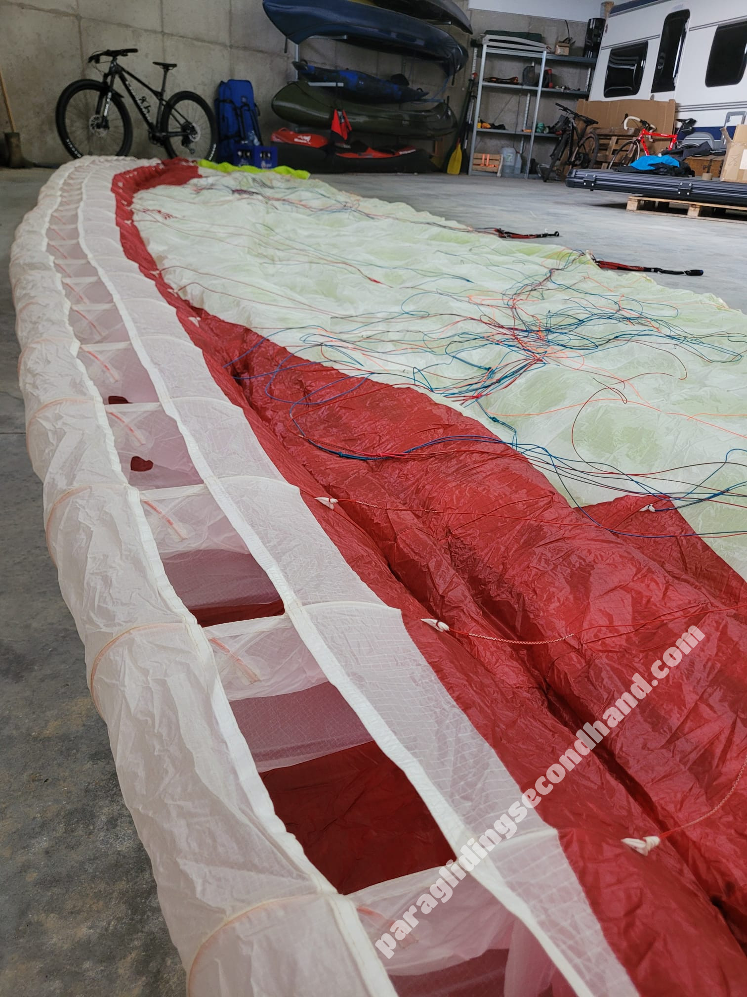 GIN Gliders Calypso, M, 2022, (75-100kg), 50h - Imagen 2