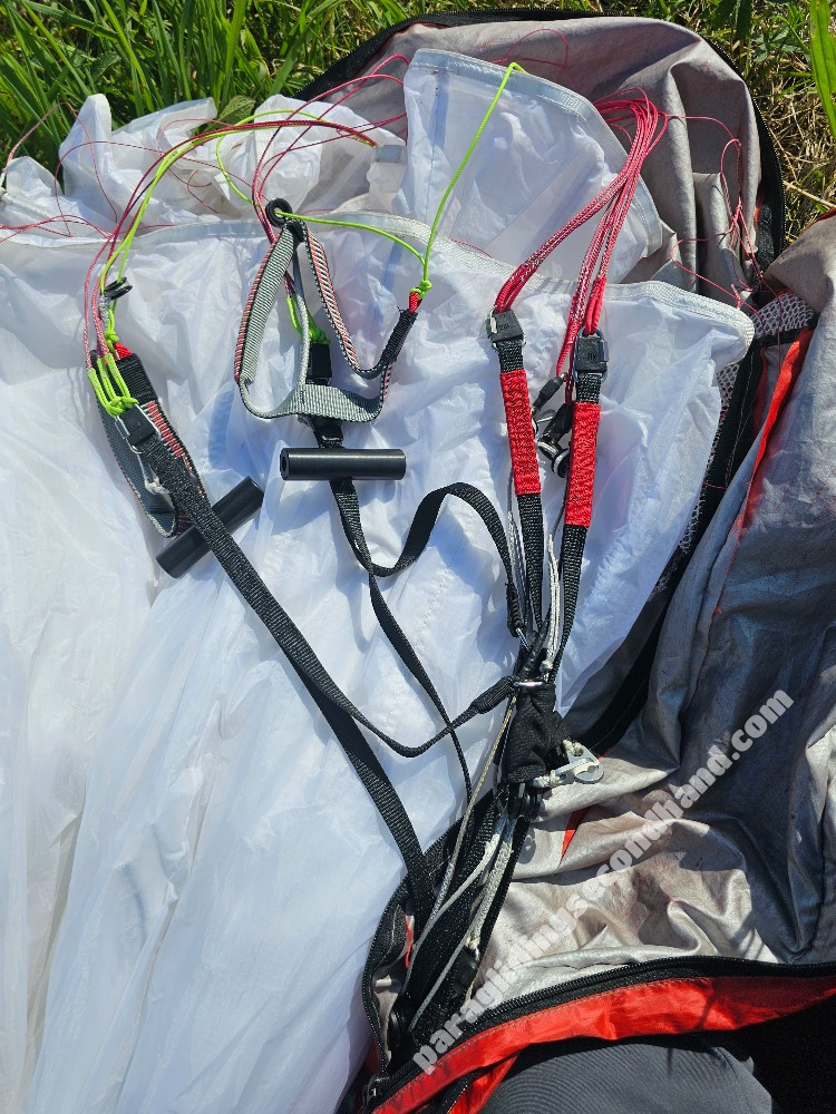 GIN Gliders BONANZA 3, S, 2024, (80-100kg), 36h - Image 3