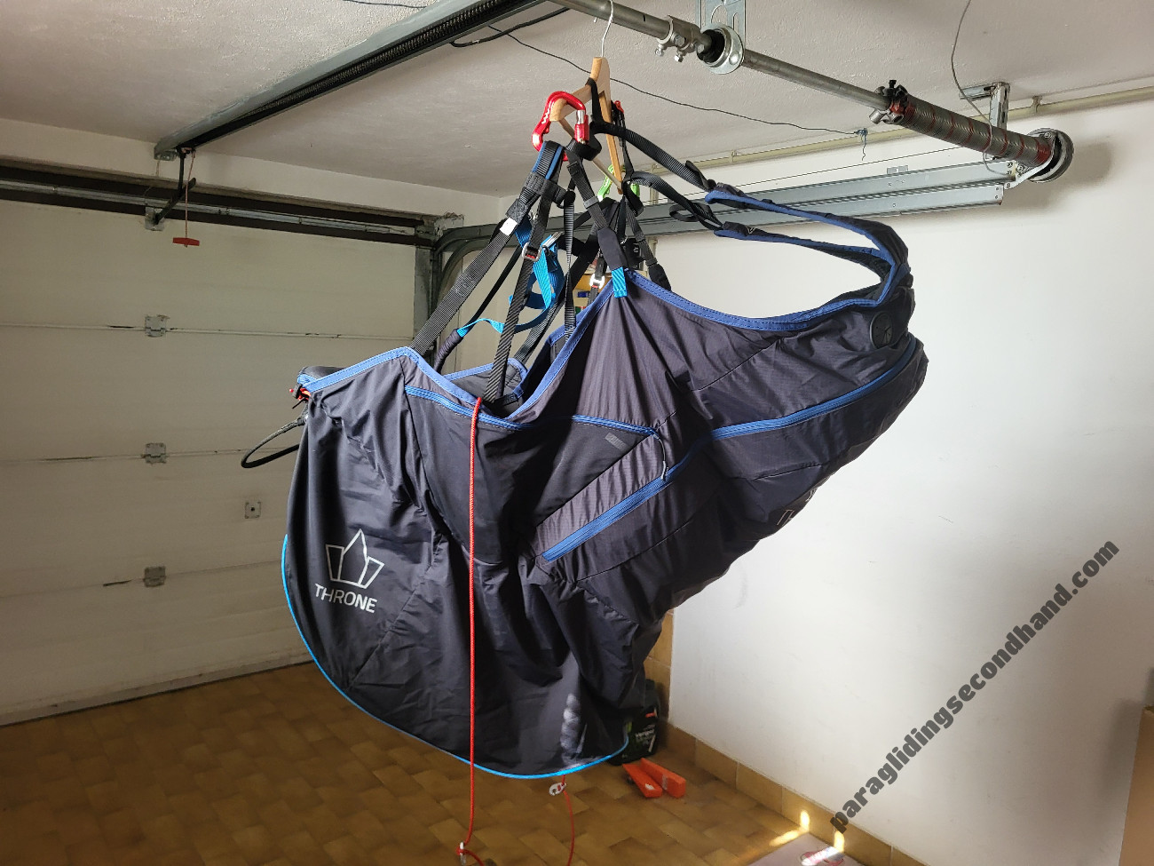 Triple Seven 777 Throne, L - Image 3