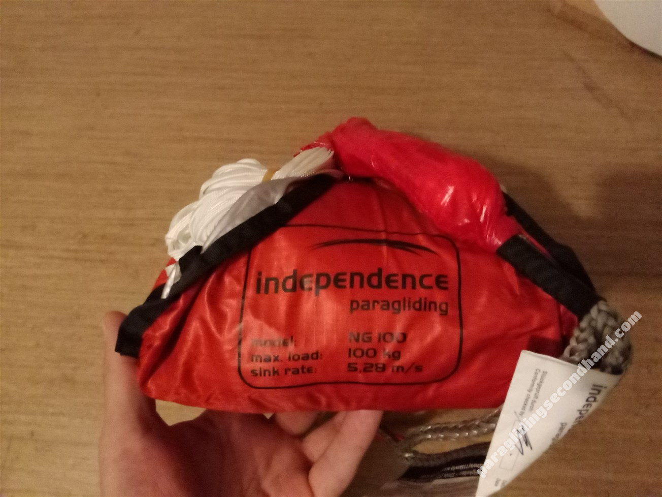 paracadute emergenza parapendio indipendence ng 100