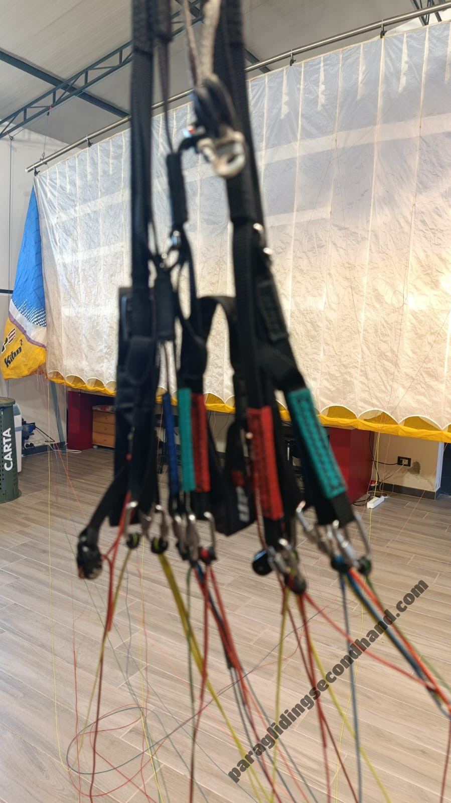 UP KIBO 2 M + Woody Valley HASKA L + Niviuk Round M - Image 2