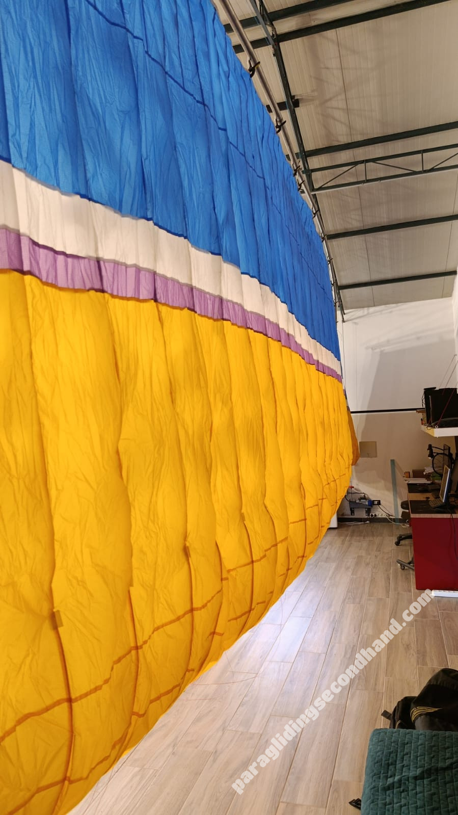 UP KIBO 2 M + Woody Valley HASKA L + Niviuk Round M - Image 3