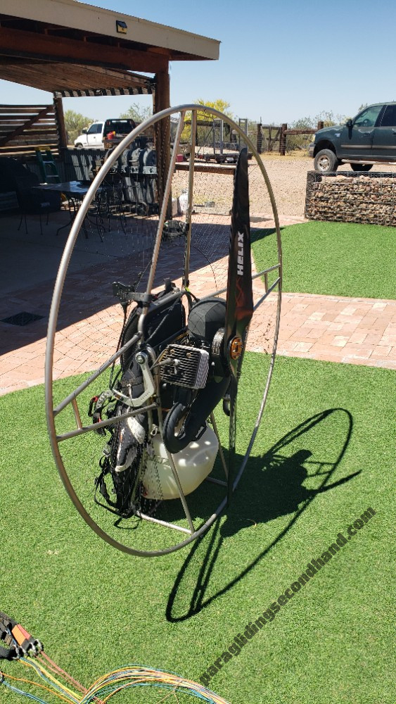 P2F Cronus MY22 Paramotor, MacPara Charger 2 (28SqM) Wing, JetCom Helmet & Communication System - Obrázek 5