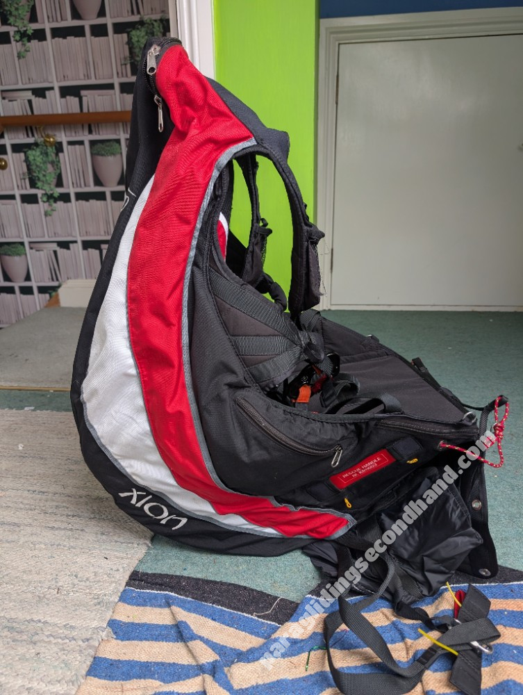 Karpofly Xion, M