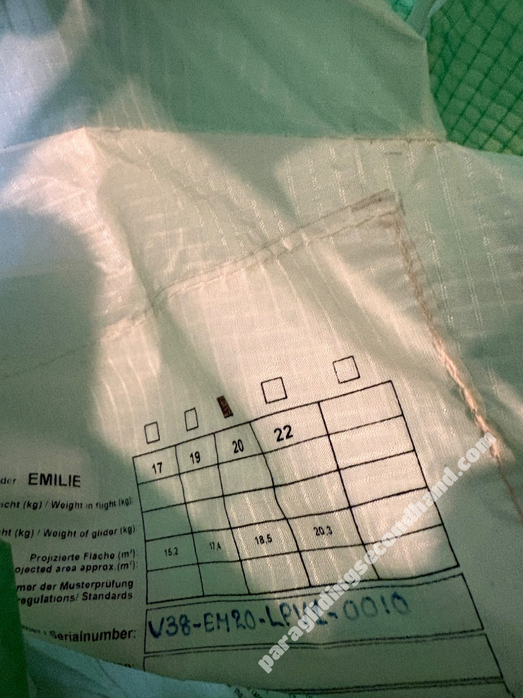 AirG Emile 20 glider and harness - Image 4