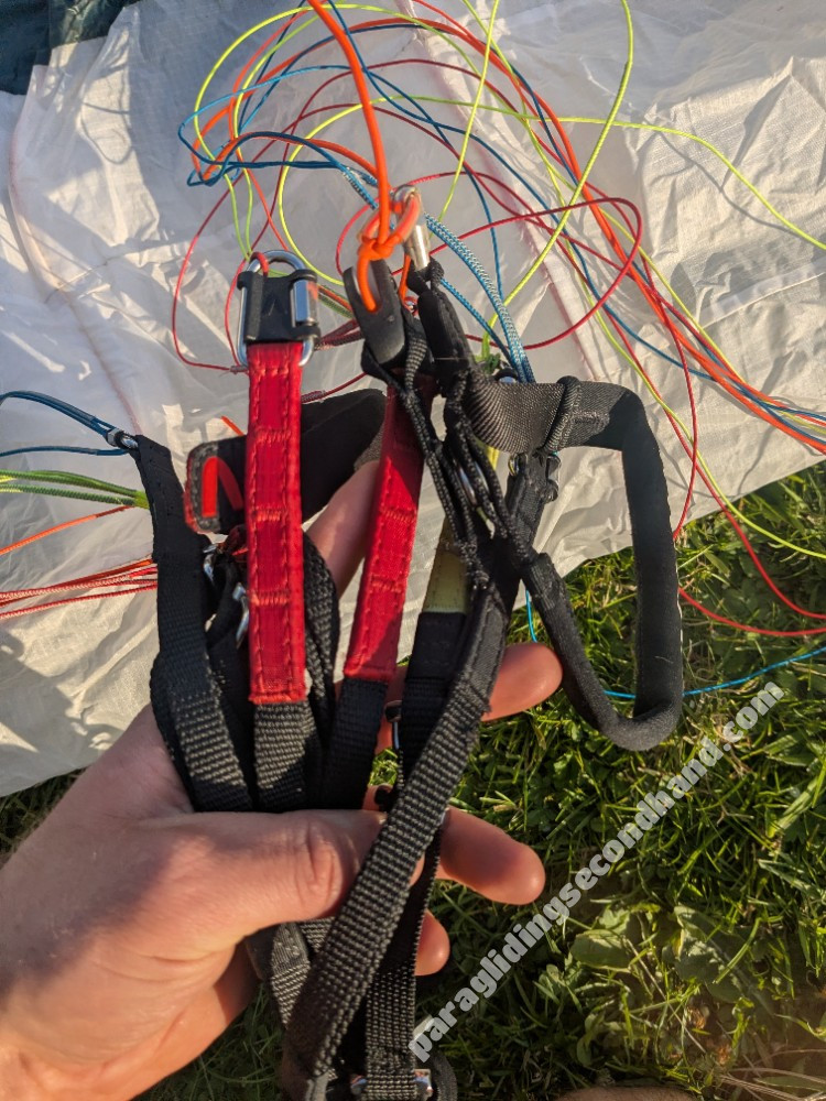 Skywalk Arak, Advanced lightness 2, gin yeti reserve, concertina bag and tree rescue kit