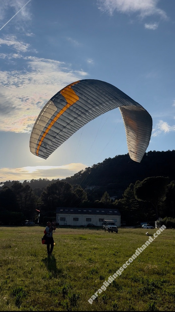 Niviuk Artik R 25, 25, 2023, (90-105kg), 76h