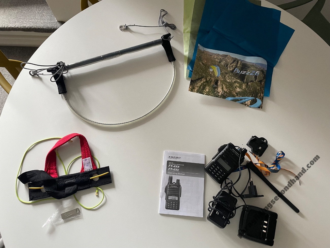 Ozone Buzz Z6 ML (9 hours airtime) + Sup’Air Evo Lite Harness + Reserve. Full Kit + Extras. - Image 5