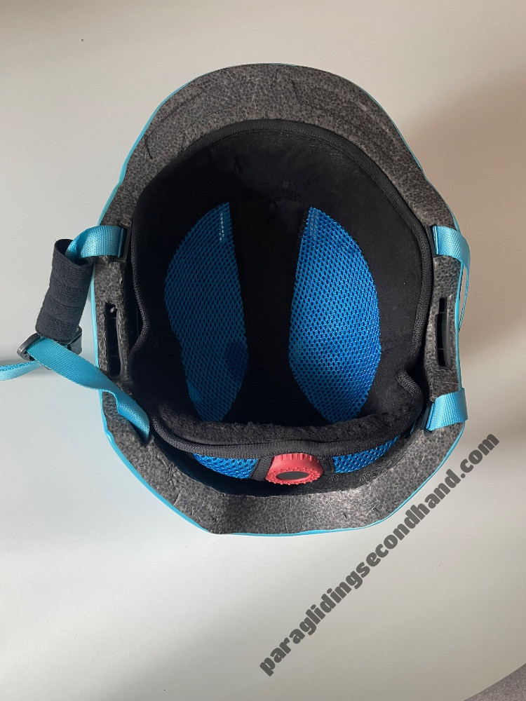 Ozone Buzz Z6 ML (9 hours airtime) + Sup’Air Evo Lite Harness + Reserve. Full Kit + Extras. - Image 3