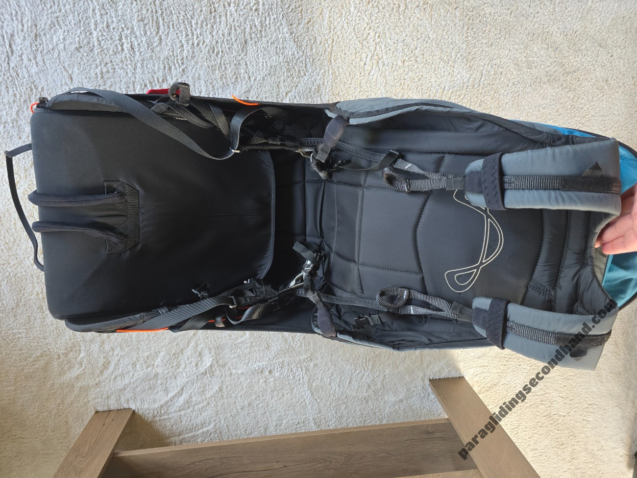 Advance Success 4, L, 2018 - Image 2