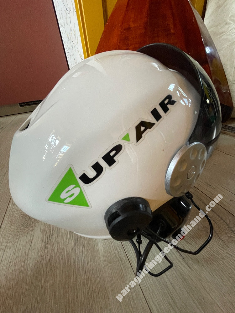 Paramotor helmet, clean and free of scratches - Image 7