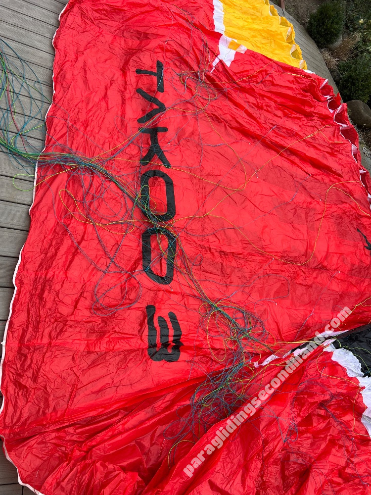 Niviuk Takoo 3, 42m, 2016, (180-220kg), 60h - Image 5