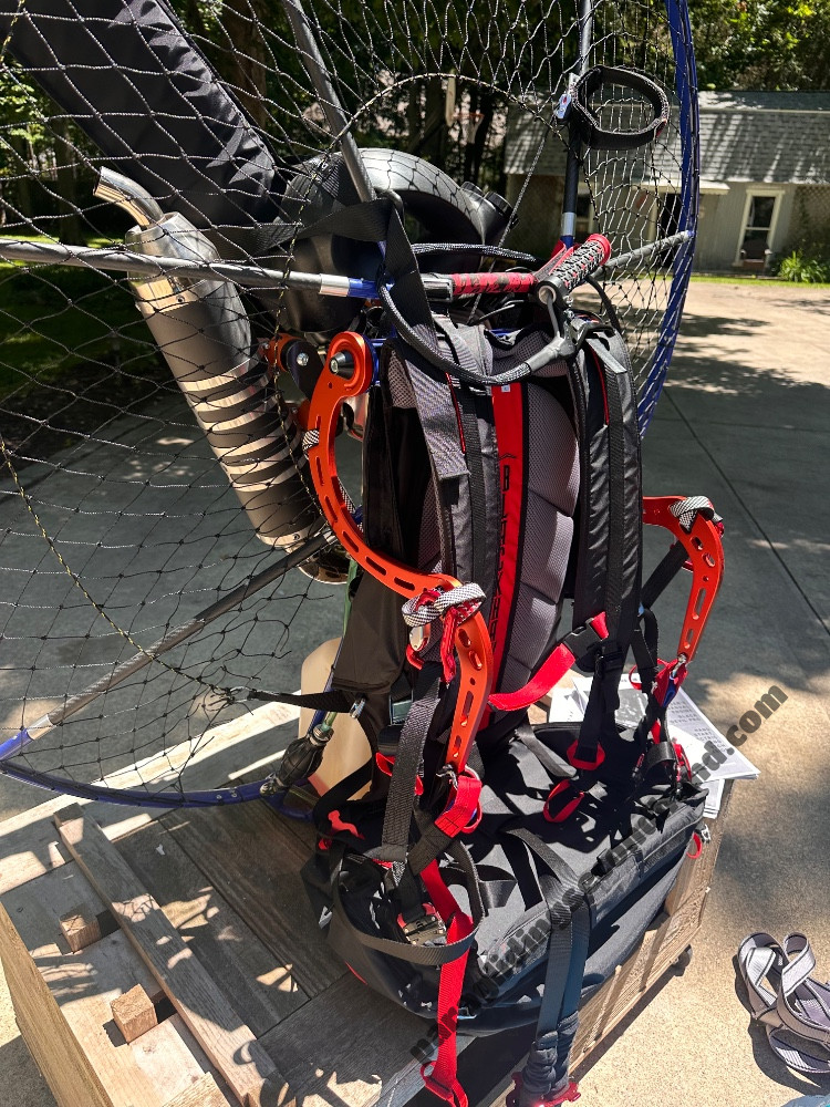 Blackhawk paramotor Black Devil 172 +DaVinci Ballad 2 + extras
