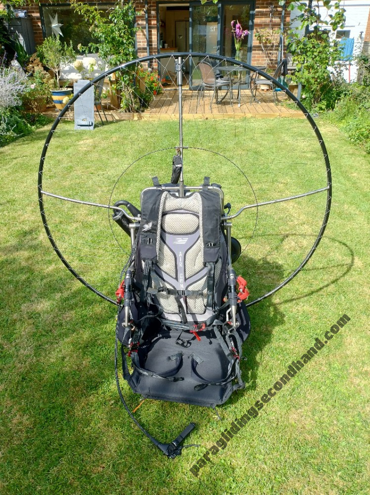 Paramotor: Starseed Fusion + Moster 185 Plus (32hrs) + Reserve + stuff