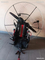 Paramoteur quasi neuf