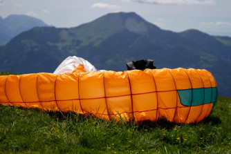 Looking for a dune glider (B low / B mid, PTV max 70 kg)