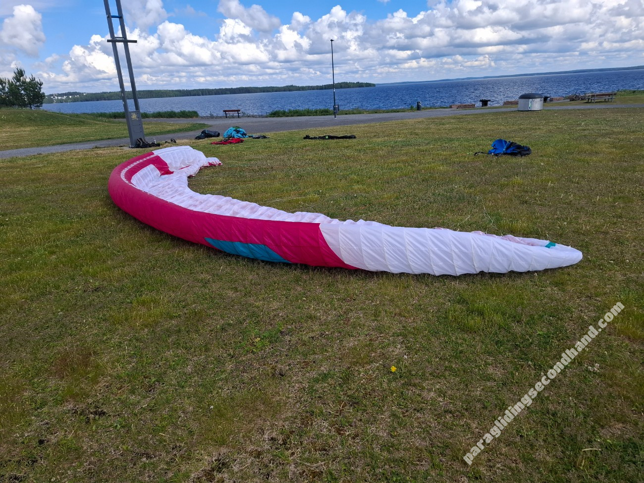Niviuk Artik R2, ML, 2026, (90-105kg), 2h - Image 3