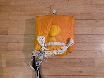 High Adventure Beamer 2 - steerable rescue parachute