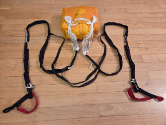 High Adventure Beamer 2 - steerable rescue parachute