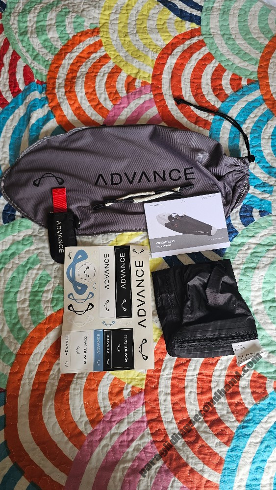 Advance Weightless, M - Image 3