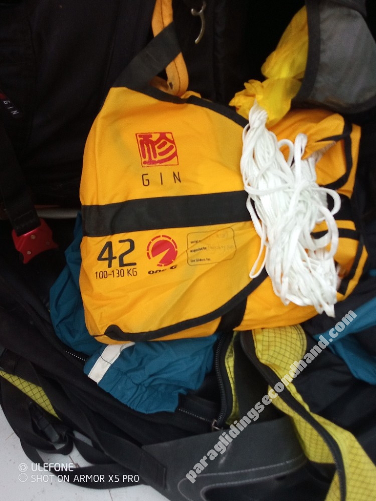 Gin Bolero 3 glider,Gin Dingo2 reversible harness,Gin One G 42 reserve