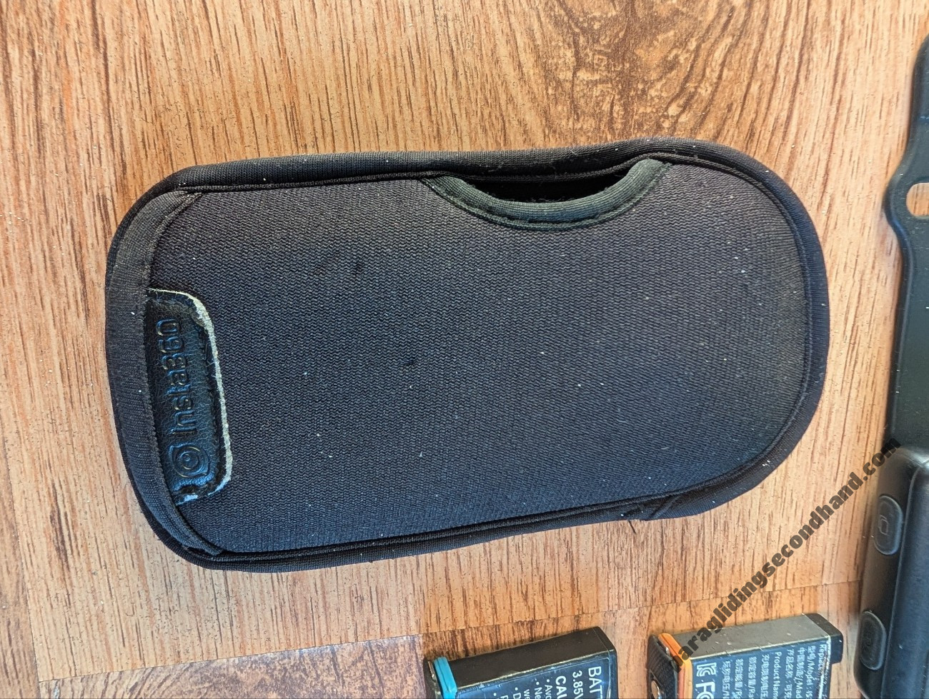 Insta360 X3 + 3 Batteries + Triple Charger + Remote Control - Image 6