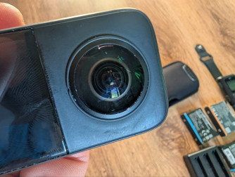 Insta360 X3 + 3 Batteries + Triple Charger + Remote Control