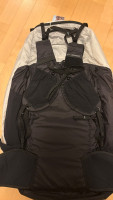 Advance Weightless, M