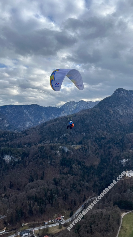 U-Turn Lightning 2, XS, 2024, (65-85kg), 40h - Imagen 3