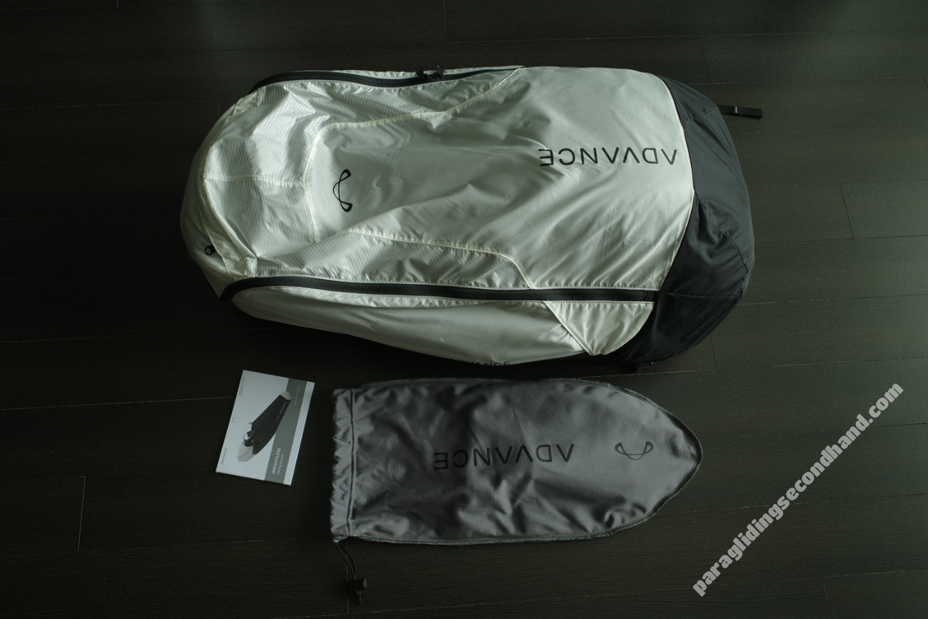Advance Weightless, M, 2022 - Image 2