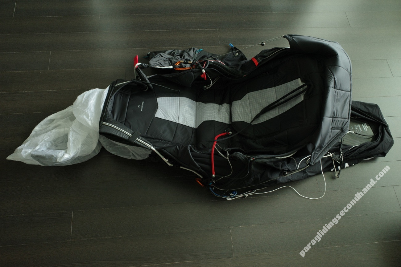Advance Weightless, M, 2022