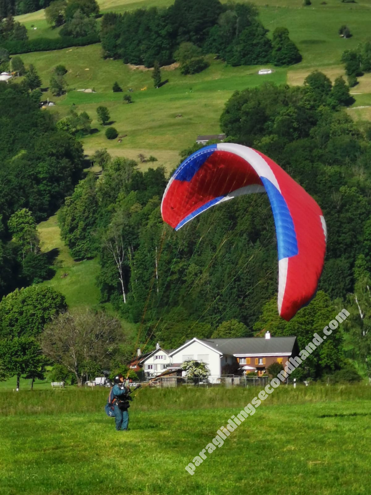 Paraglider Leeloo2 von Profly.com, S, 2024, (70-85kg), 60h - Image 2
