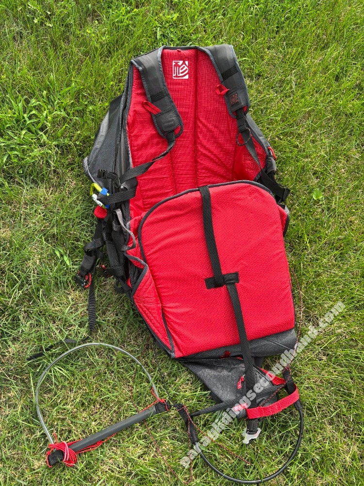 Never Flown - Full Ultralight Beginner's Kit with Air Design Eazy2 Super Light Wing, Gin Verso 3 Harness, and Gin Yeti UL Emergency Parachute - Image 10