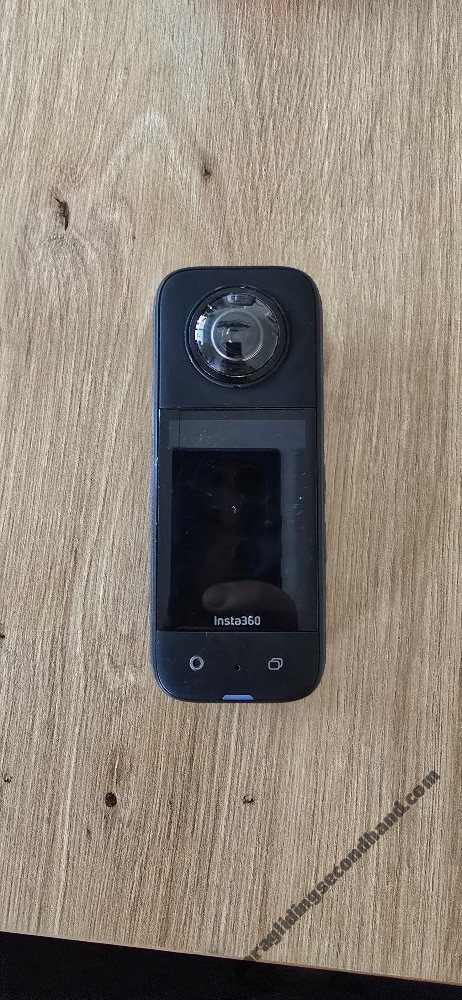 Insta360 X3