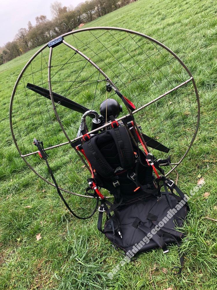 Wasp Paramotor EOS 100 ICI engine - Image 3