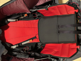 GIN Gliders Genie race 5, V2 shell, M, 2024