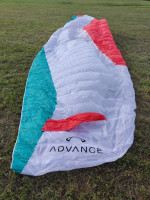 Advance xi 27 + Retter + Gurtzeug +Packsack + Vario