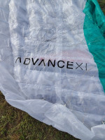 Advance xi 27 + Retter + Gurtzeug +Packsack + Vario