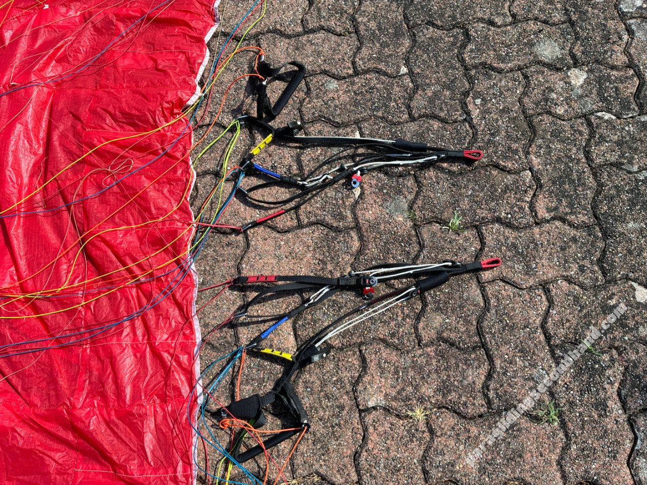 Paraglider Leeloo 2, S, 2025, (70-85kg), 60h - Image 7