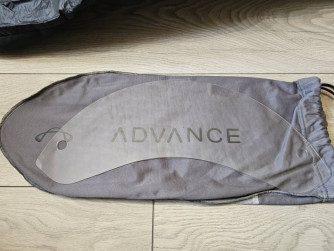 Advance Weightless, M, 2025