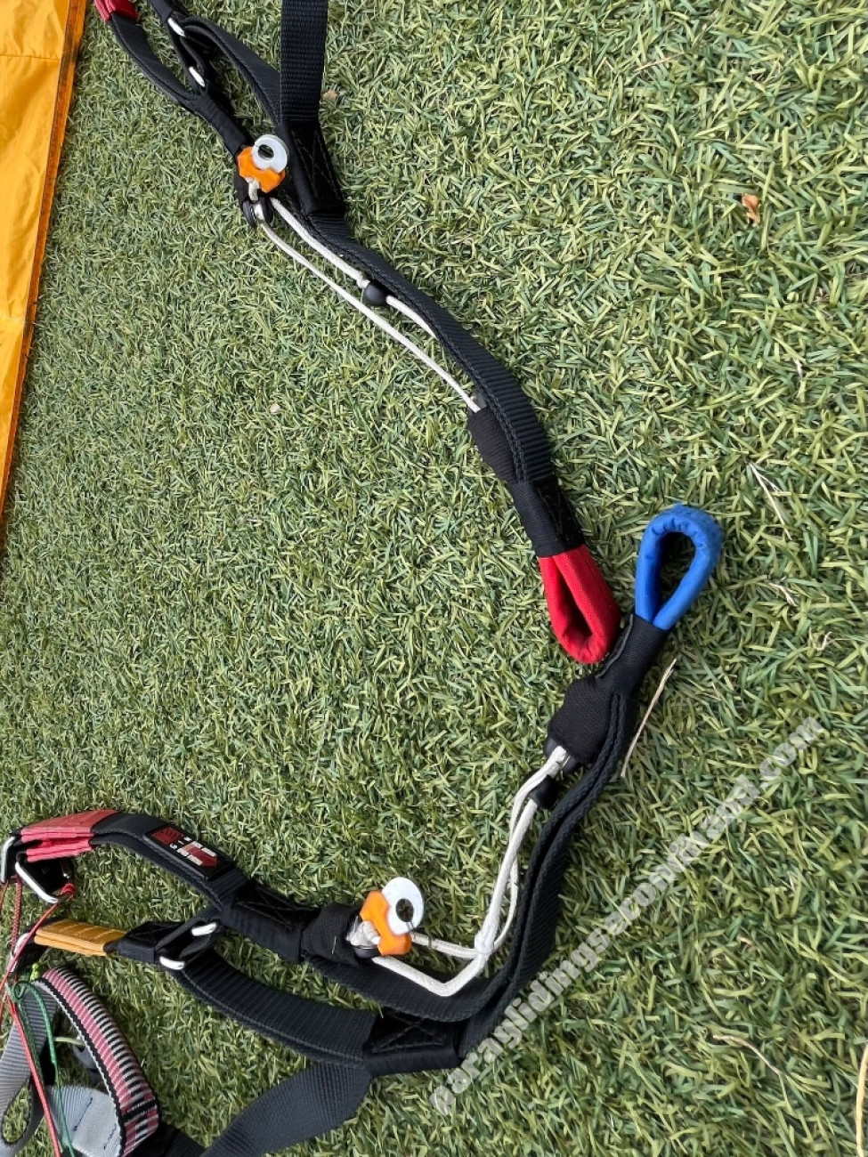 GIN Gliders BOLERO 5, XS, 2016, (65-85kg), 50h - Image 6