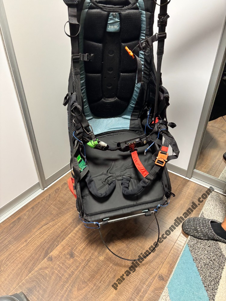Paragliding Set: Nova ION 7 XS Sangria under warranty + Ventus M Harness + Pentagon 100 Reserve + Helmet + Backpack - Image 10