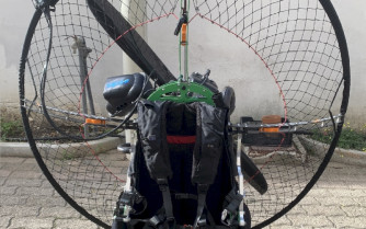 Paramotor with polini 200