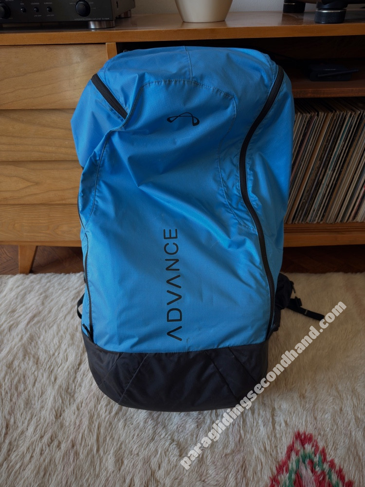 Advance Boundless, M, 2025 - Imagen 3